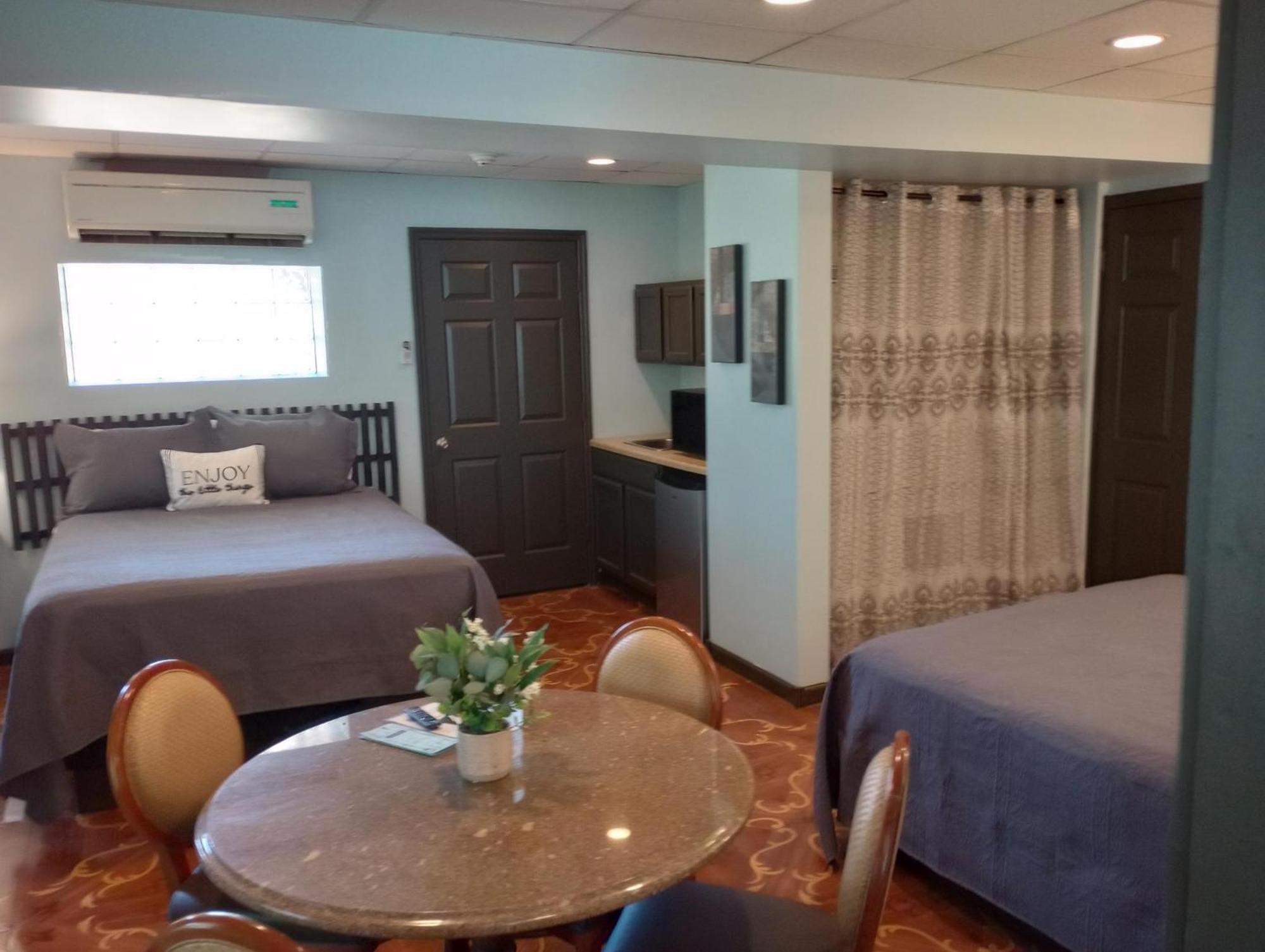 Elk River Hotel & Cafe Sutton Bagian luar foto