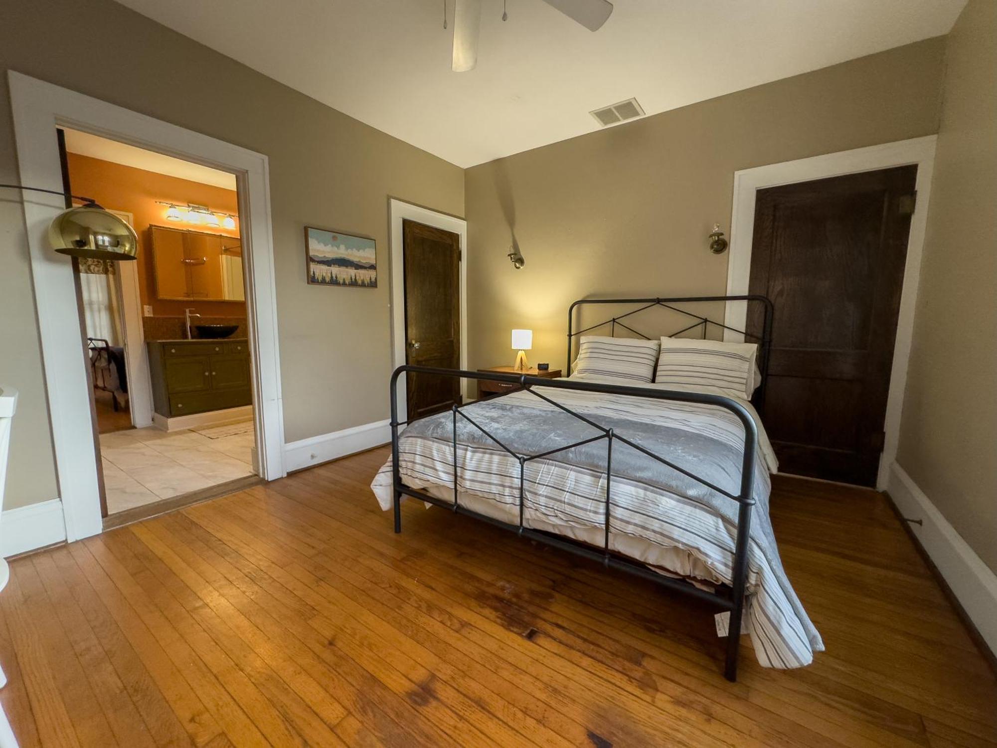 Elk River Hotel & Cafe Sutton Bagian luar foto